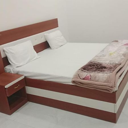 Rudra Prabha Guest House Ayodhya Eksteriør bilde